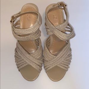 Ann Taylor Loft leather sandal heel platform